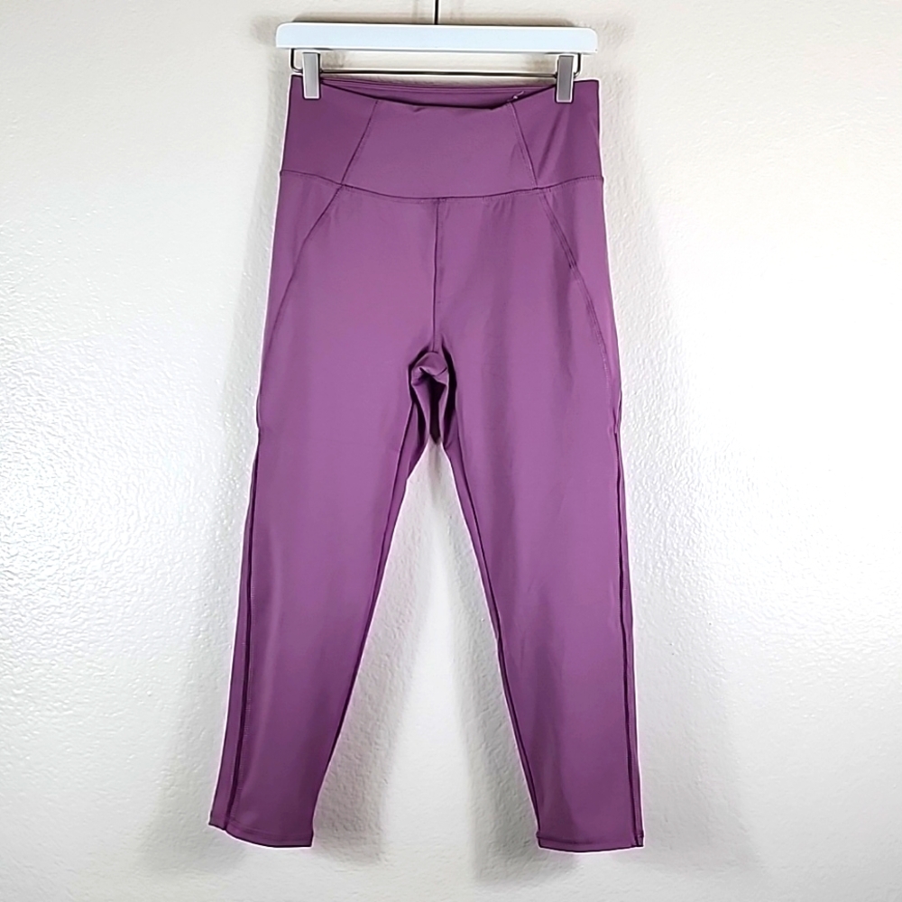 Marika Light Mauve Athletic Capris